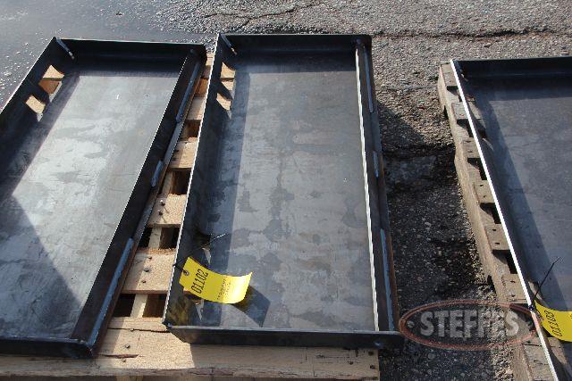 Weld-on quick attach plates, 